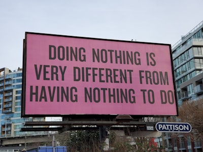 Nothing to do with — rien à voir avec