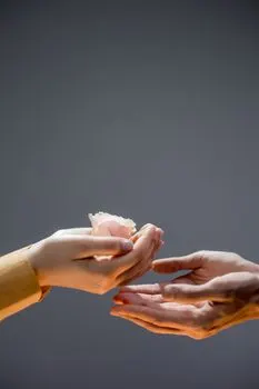 ощущение благодарности — Be overwhelmed by kindness in times of need