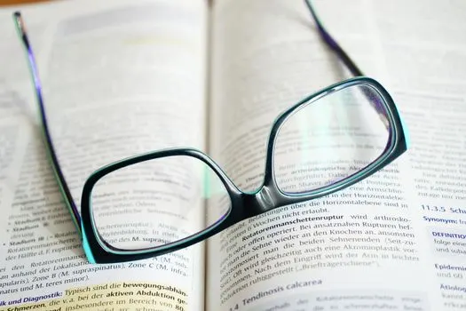 получить знания — gain knowledge