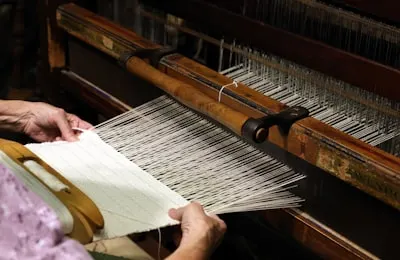 Loom — métier à tisser