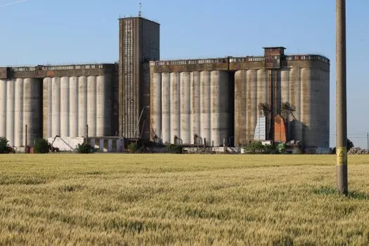 Силосы — Silos