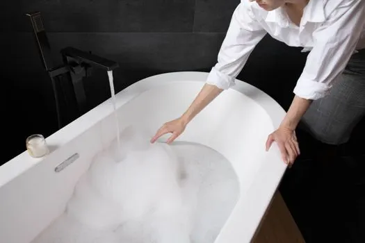 llenar la bañera — Run a bath
