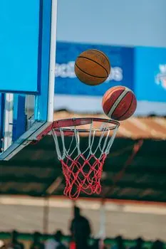 спорт — Basketball